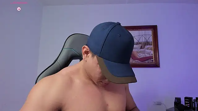 RoyConstance's Live XXX Chat