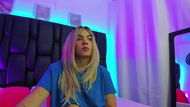 دردشة Kiri_Cutee الجنسية المباشرة