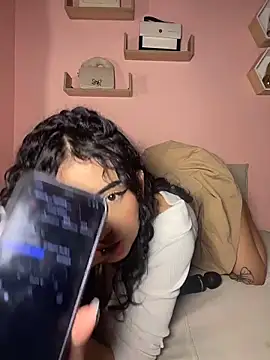 RosseMelody's Live XXX Chat