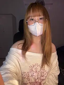 Meowyeuk6 网络视讯表演