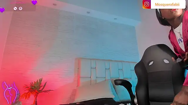 naina_deivis33 现场XXX聊天