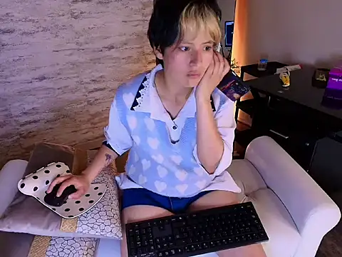 RedHood_1's Webcam Show