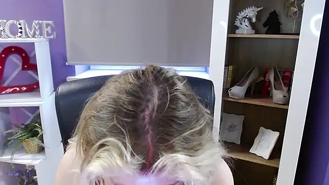 Zoey_Erotic 라이브 XXX 채팅