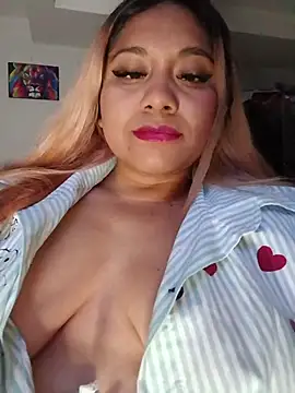 دردشة PokeGirld الجنسية المباشرة