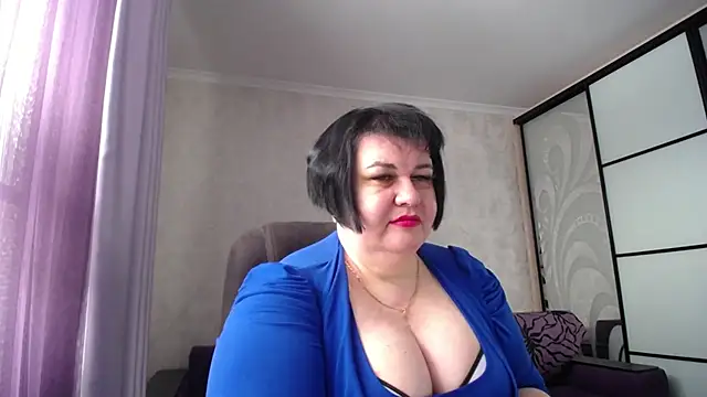 Webkamerová show CurvesiLux