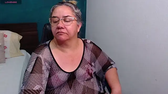 scaelettdubois Adlı Modelin Canlı XXX Sohbeti