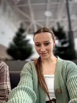 XXX chat uživo modela ElizaFi