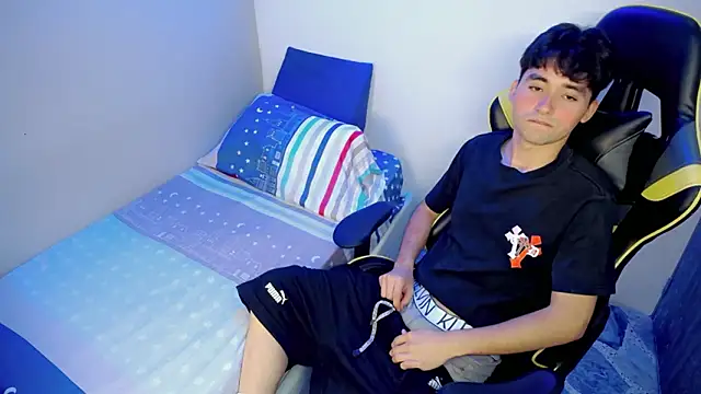 Luigii_'s Live XXX Chat