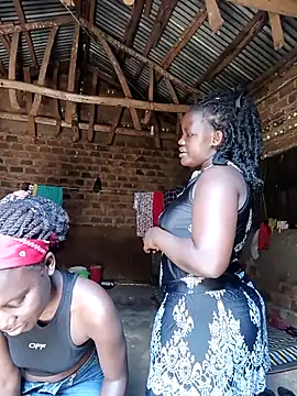 Chat XXX en directo de holygrail001