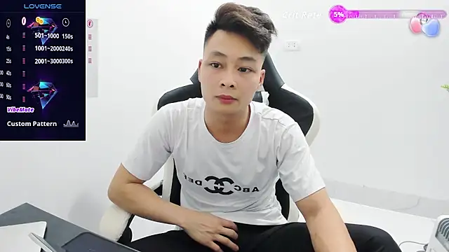 Naughty___asian 웹캠 쇼