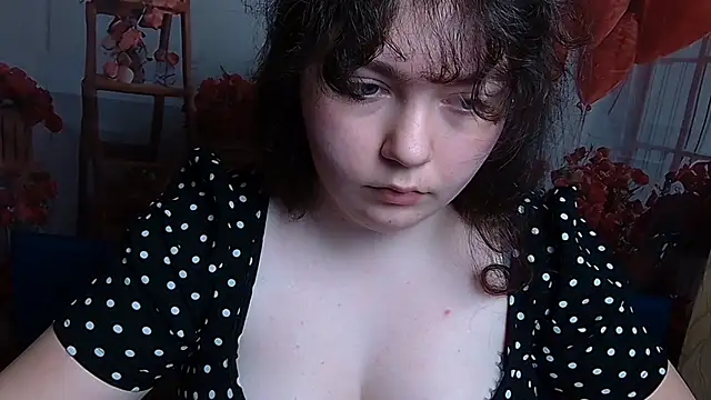 NeonilaLisova Chat XXX in diretta