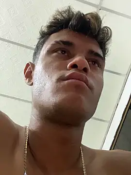 meliodas_23cm Webcamshow