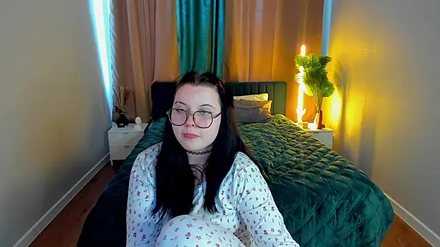 Kira_G0ldn Live XXX chat