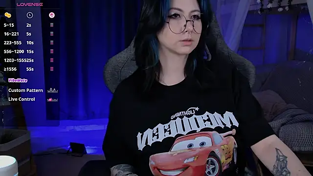 WesleeGray Chat XXX in diretta