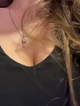 LeiaMood – Naživo XXX chat