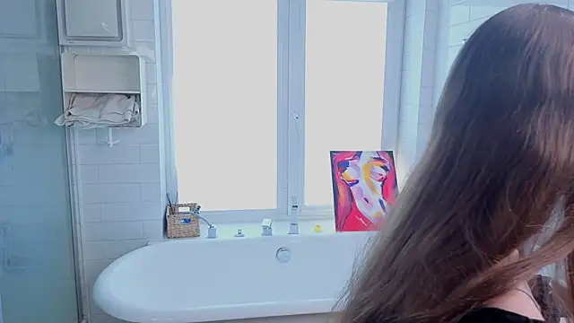 CinthiaSluis Adlı Modelin Canlı XXX Sohbeti