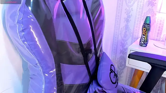 liaa_18 即時 XXX 聊天