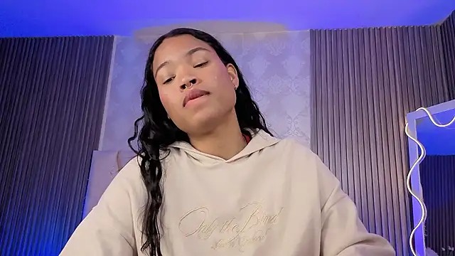 penelope_tay1 即時 XXX 聊天