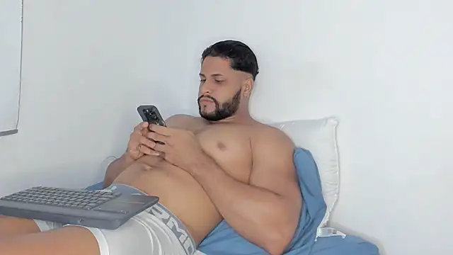 Pier_Simons – Naživo XXX chat