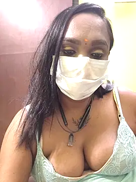 Dharshini98 Show Webcam