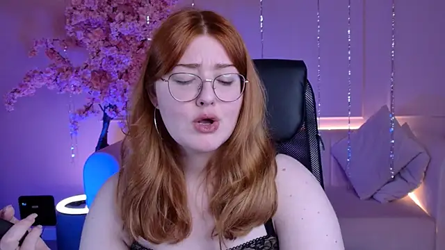 StaceyJensenn Live XXX chat