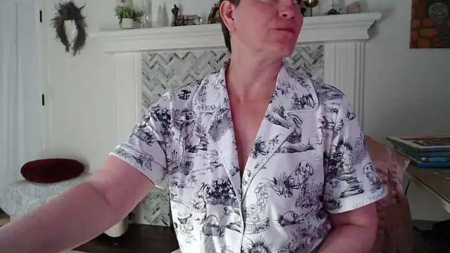 AuroraWillows Show Webcam