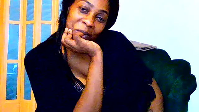 Chatroom XXX en direct de TALLnBEAUTY