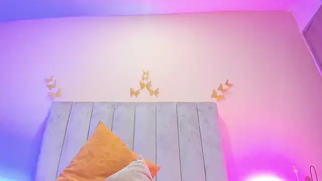 Emma_Hearts' Live XXX Chat