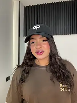 jenn_fit Chat XXX in diretta