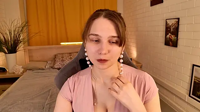 TessaMill Chat XXX live