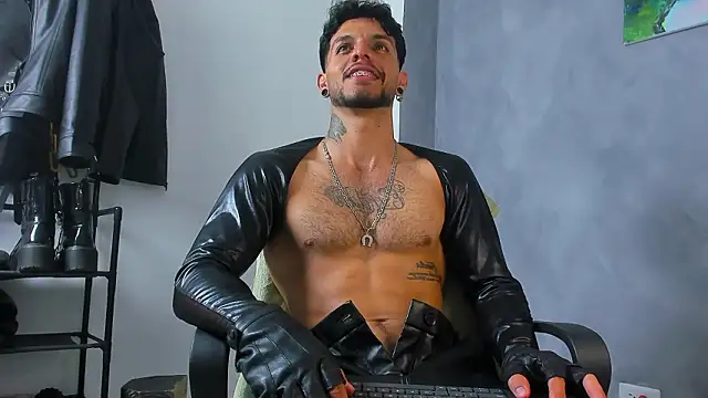 JuanBlade's Live XXX Chat