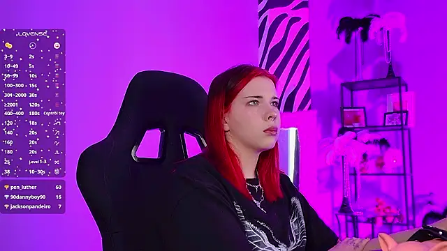 Онлайн чат XXX AliceSunday