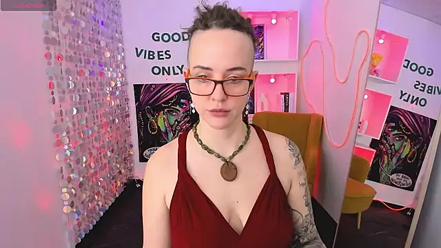 Chat XXX Live LisaFoxy_y