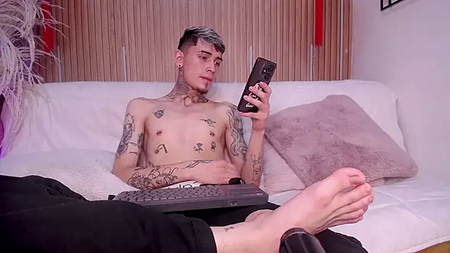 Max_Hader_'s Live XXX Chat