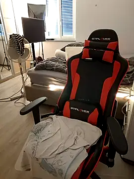 دردشة SPrITZMAUS الجنسية المباشرة