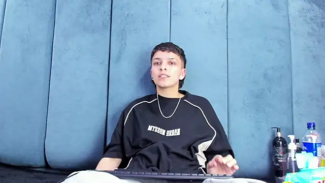 Megan_Thompson_'s Live XXX Chat