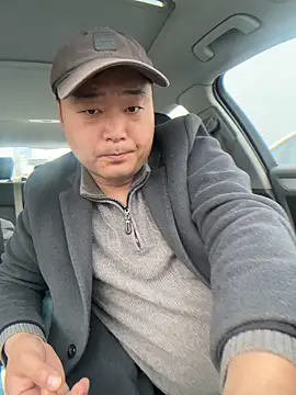 Show modela S00 na web-kameri