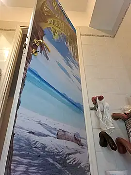 lucillabollente 现场XXX聊天