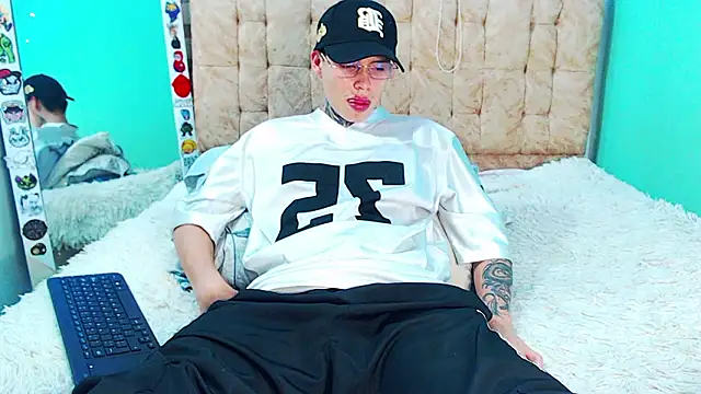 Chat XXX en directo de _justinmoon2