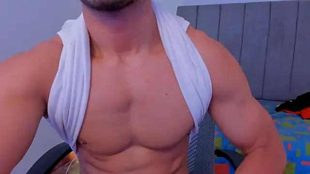 Adonys_Lewis_ Pertunjukan Webcam