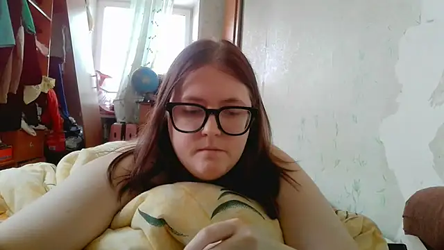 DesireMelissa élő XXX-chatje