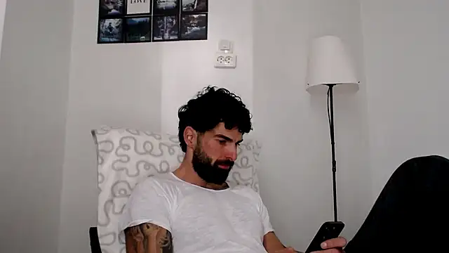 Verycutex's Live XXX Chat