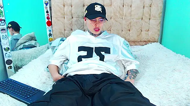 _justinmoon2 Chat XXX live