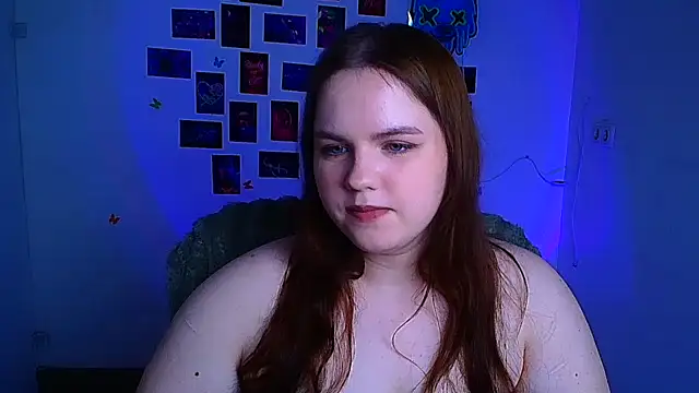 Chat +18 de Kitty_Mia_Kitty ao vivo