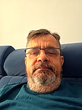 Axer1960's Live XXX Chat