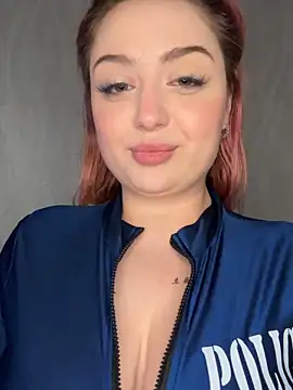 Chatroom XXX en direct de KellyMoors