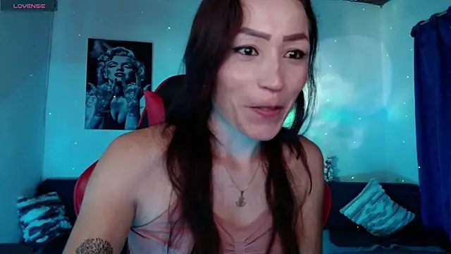 Sara-Guzman1's Live XXX Chat