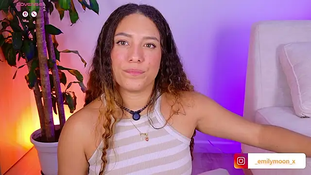 onlyemily_ Obrolan Langsung XXX