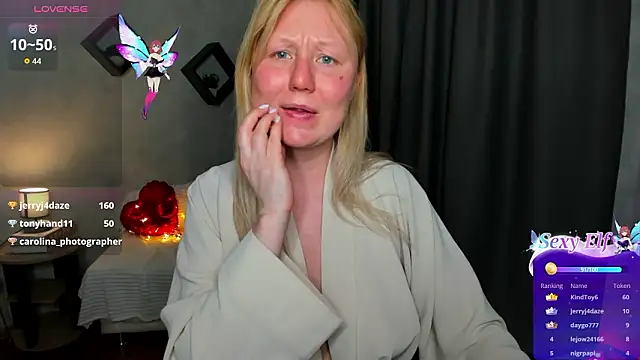 scent__of_woman's Live XXX Chat