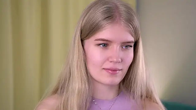 TraceeSeelig's Live XXX Chat